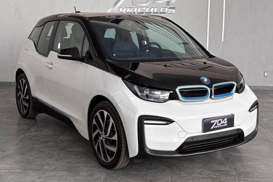 BMW i3 ELÉTRICO eDRIVE BEV FULL AUTOMÁTICO em Brasília, DF