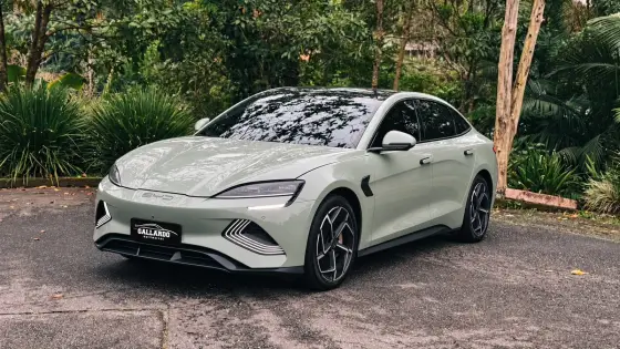 BYD SEAL 82,5 KW ELÉTRICO AWD em Joinville, SC