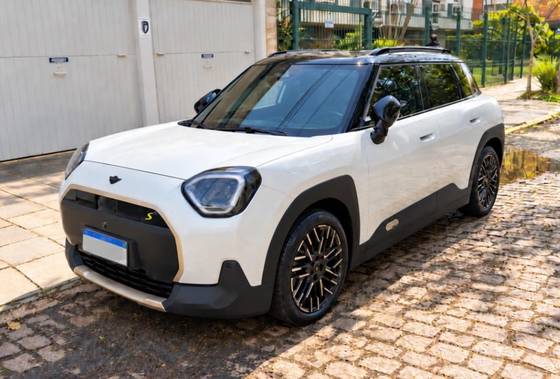 MINI ACEMAN 54,2 KW ELÉTRICO SE em Montenegro, RS
