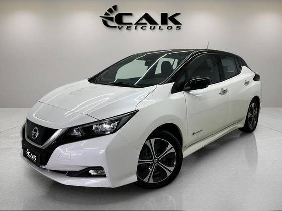 NISSAN LEAF B12P 40 ELÉTRICO em Brasília, DF