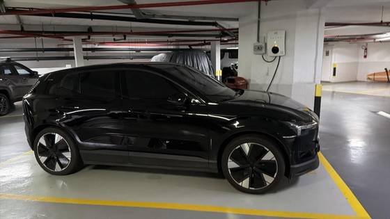 VOLVO EX30 69 KW ELÉTRICO ULTRA em Rio de Janeiro, RJ