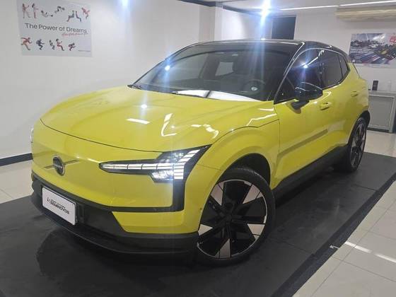 VOLVO EX30 69 KW ELÉTRICO CORE em São José dos Pinhais, PR