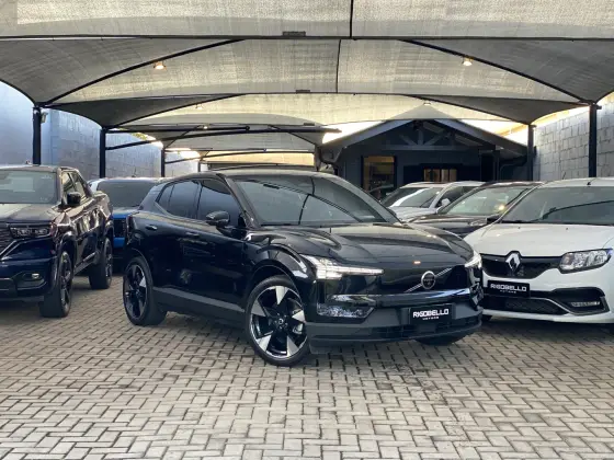 VOLVO EX30 69 KW ELÉTRICO ULTRA em Campinas, SP
