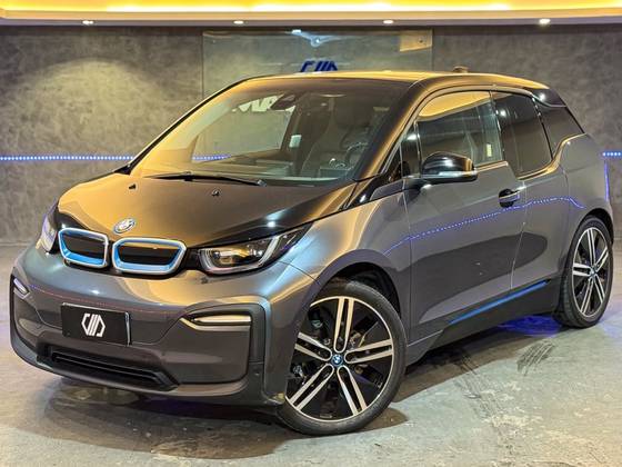 BMW i3 ELÉTRICO eDRIVE UNIQUE FOREVER AUTOMÁTICO em Rio de Janeiro, RJ