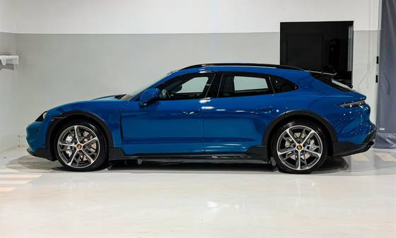 PORSCHE TAYCAN 4S CROSS TURISMO ELÉTRICO em São Paulo, SP