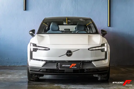 VOLVO EX30 69 KW ELÉTRICO ULTRA em Porto Alegre, RS