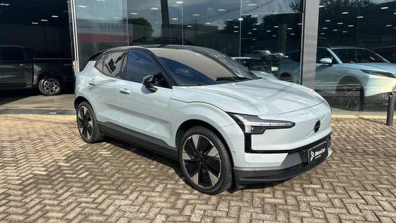VOLVO EX30 69 KW ELÉTRICO ULTRA em Londrina, PR